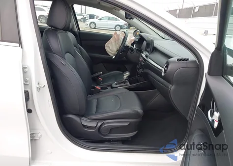 2021 Kia Forte Ex from USA, damaged, VIN 3KPF54AD8ME338246